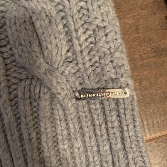 Grey Michael Kors sweater - Picture 2 of 7